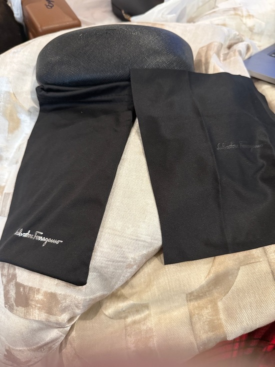 Salvatore Ferragamo Accessories - Salvatore Ferragamo Black case set no glasses